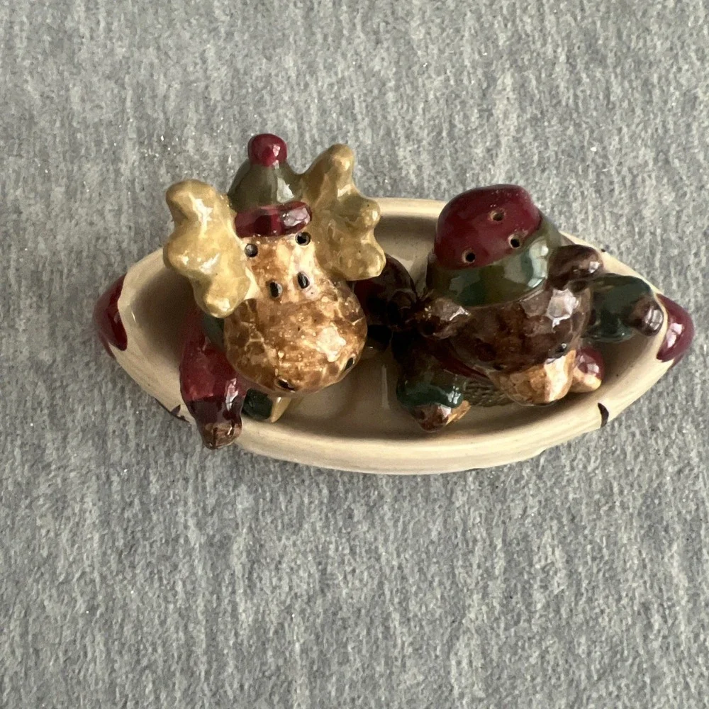 St. Nicholas Square Heartland Salt‎ & Pepper Set Bear Reindeer Rustic Ceramic